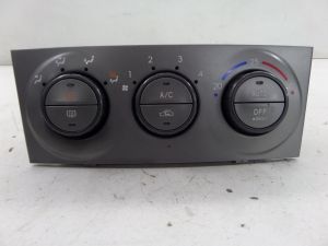 Subaru Forester XT JDM RHD Climate Control Switch HVAC Celcius SG5 72311SA001