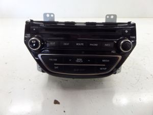 Hyundai Genesis Coupe GPS Stereo Radio Deck BK 10-16 OEM 96560-2M504YHG