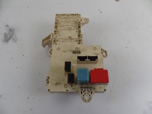 Toyota IS300 Fuse Box XE10 01-05 OEM